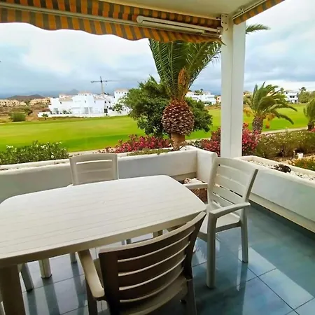 Con Vista Al Golf Amarilla Sc743 *