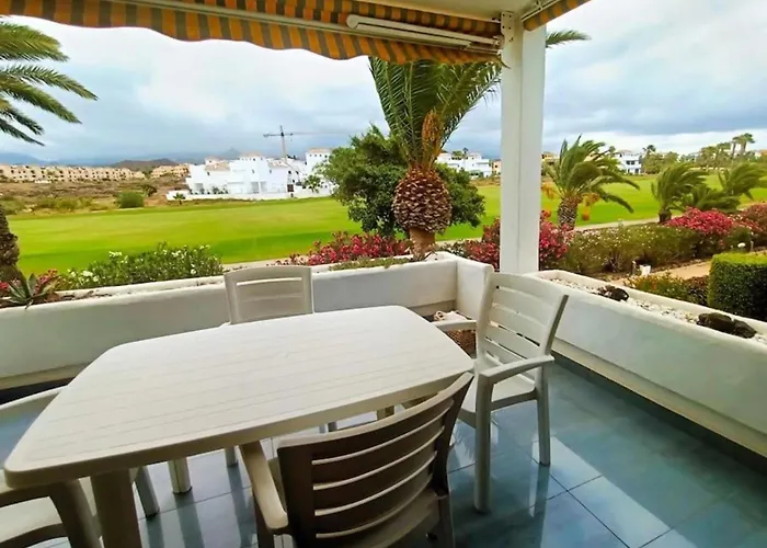 Con Vista Al Golf Amarilla Sc743 *